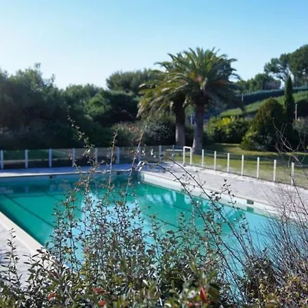 Reves De Mer Avec Piscine Et Parking A アパート *